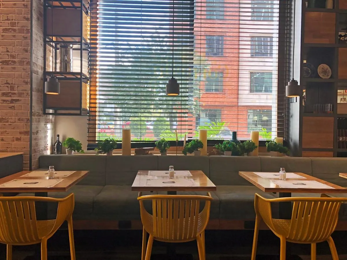 Hotel 100 Luxury Suites By Preferred Bogotá
