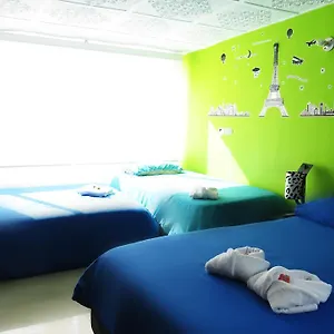 House Bed & Breakfast