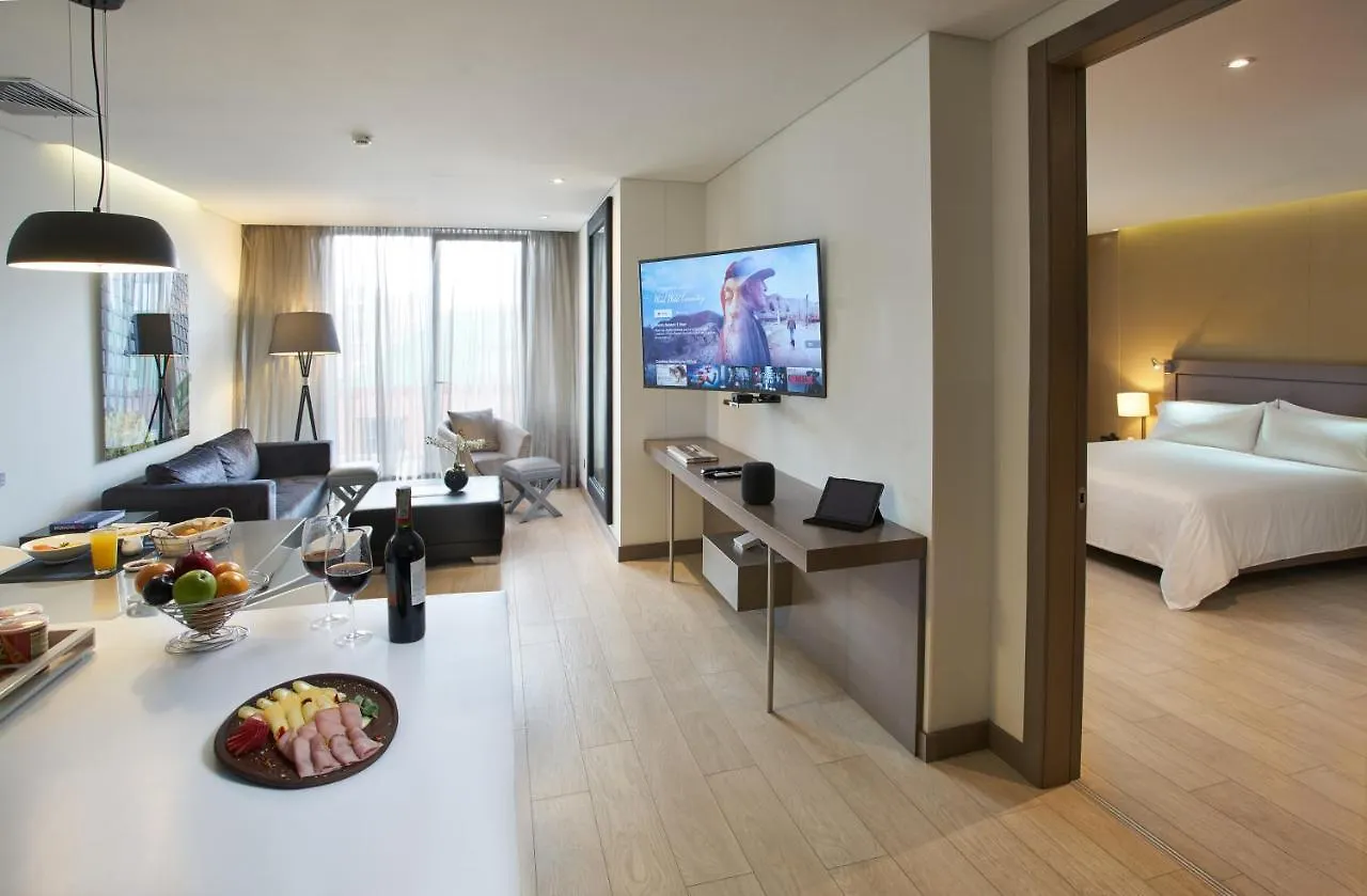 Hotel 100 Luxury Suites By Preferred Bogota